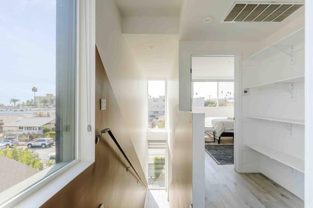Stunning Hollywood Townhouse With Sunny Views Vila Los Angeles Exterior foto