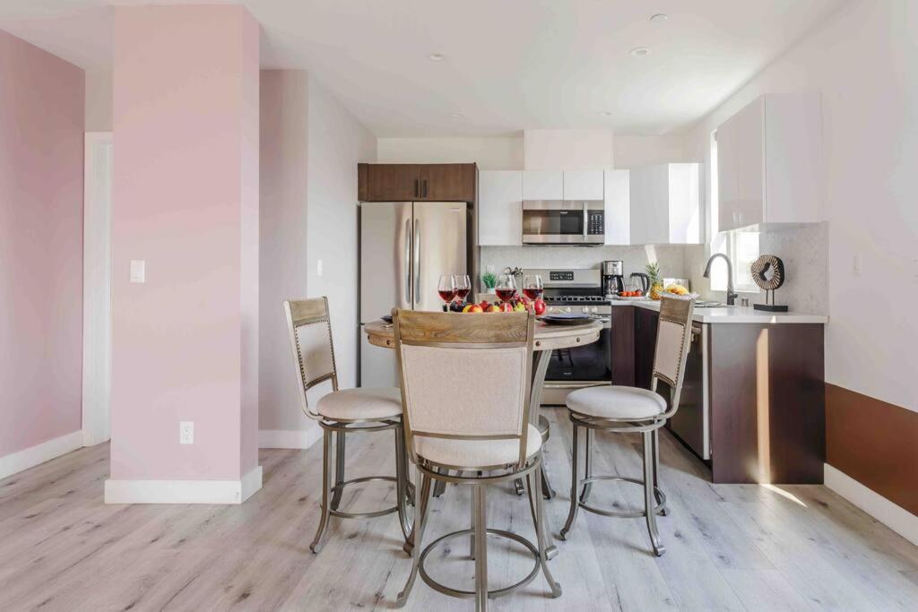Stunning Hollywood Townhouse With Sunny Views Vila Los Angeles Exterior foto