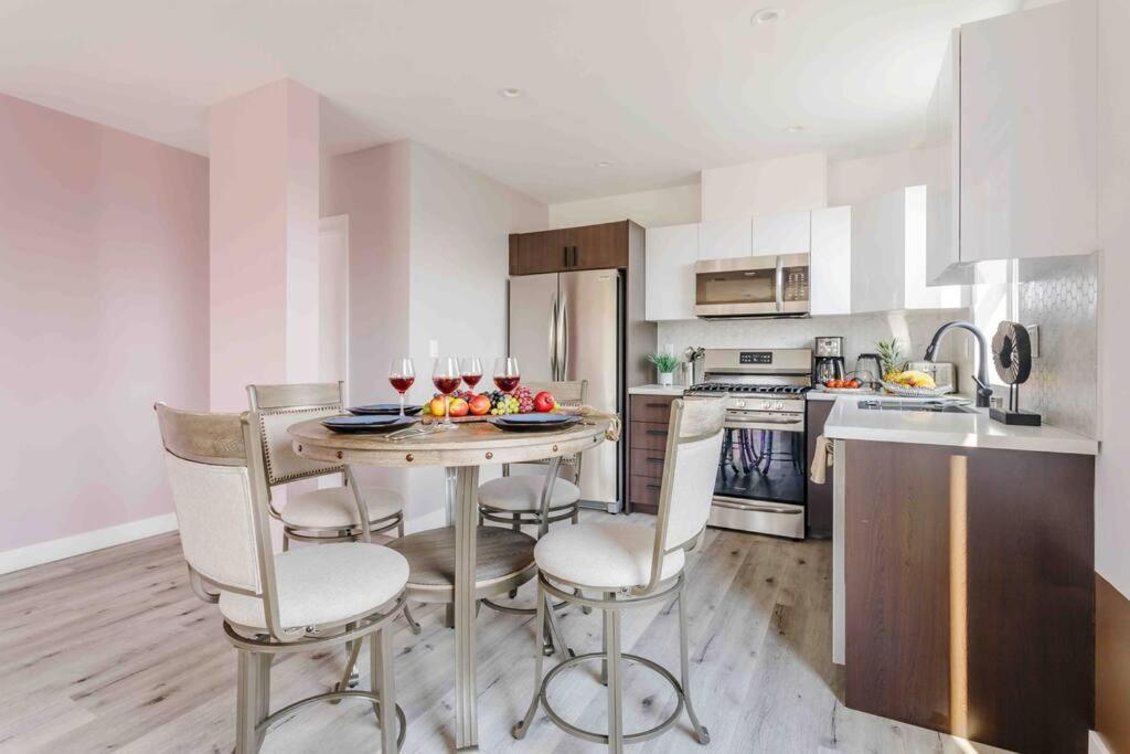 Stunning Hollywood Townhouse With Sunny Views Vila Los Angeles Exterior foto